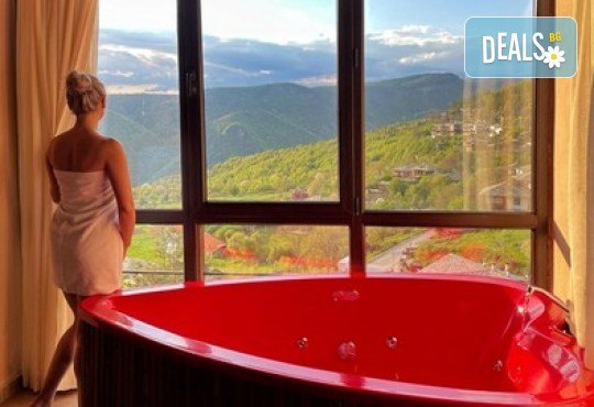 Лукс и уют в Лещен в Панорама Хаус! 1 Нощувка без изхранване, ползване на оборудвана механа, барбекю, билярд, тенис на маса, детски кът, безплатно за дете до 11.99 г. - Снимка 31