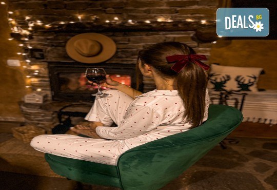 Лятна ваканция сред прохладата на Родопа планина в Еко къща Дървена, с.Лещен! 1 Нощувка за двама в самостоятелна къща с хидромасажна вана, оборудвана кухня, барбекю, камина - Снимка 21