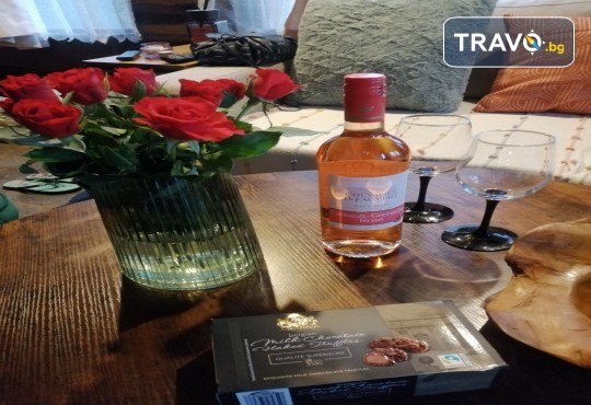 Лятна ваканция сред прохладата на Родопа планина в Еко къща Дървена, с.Лещен! 1 Нощувка за двама в самостоятелна къща с хидромасажна вана, оборудвана кухня, барбекю, камина - Снимка 22