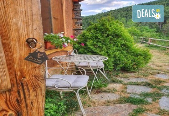 Релакс и романтика в Еко къща Землянка, с.Лещен! 1 Нощувка за двама в самостоятелна къща с хидромасажна вана, оборудвана кухня, барбекю, камина - Снимка 2