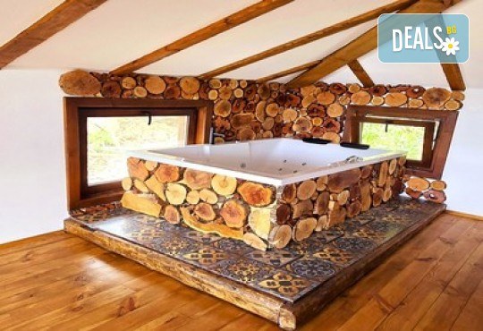 Лятна романтична ваканция и релакс във Вили Панорама, с.Лещен! 1 Нощувка за двама в самостоятелна вила с хидромасажна вана, собствен самостоятелен двор и отделен вход, оборудвана кухня, барбекю, камина - Снимка 22