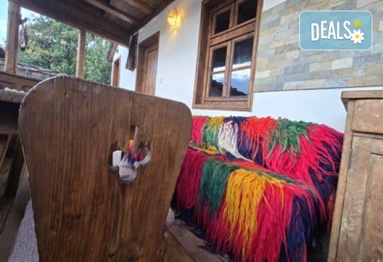 Лятна романтична ваканция и релакс във Вили Панорама, с.Лещен! 1 Нощувка за двама в самостоятелна вила с хидромасажна вана, собствен самостоятелен двор и отделен вход, оборудвана кухня, барбекю, камина - Снимка 34