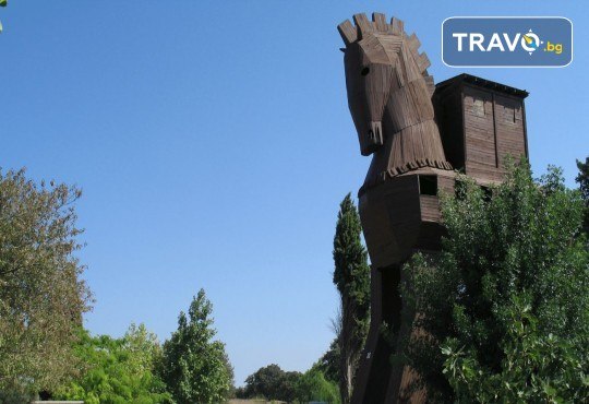 Екскурзия до Чанаккале, Троя, Асос, Бозджаада и плажен релакс в Гейкли - 5 дни история, море и релакс! 4 нощувки, закуски, вечери и транспорт от Росса Травел - Снимка 2
