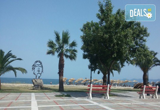 За 1 ден на море и плаж в Аспровалта или Ставрос, Гърция - морското изкушение на Балканите, транспорт и представител на Дениз Травел - Снимка 3