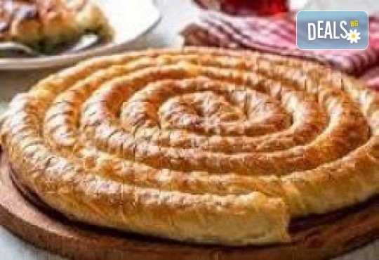 Купон по сръбски в Димитровград, хотел Sax Balkan с посещение на град Бела Паланка- Фестивала на баницата 2026г! 1 нощувка, закуска, вечеря с жива музика и неограничени местни напитки, посещение на Пирот и транспорт от Роял Холидейз - Снимка 1