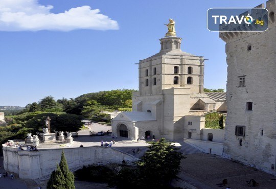 Круиз Италия, Испания и Франция с Costa Toscana! 7 нощ. с богат асортимент от храна за закуска, обяд, следобедна закуска и вечеря, някой напитки и самолетни билети от Оушън Травел - Снимка 18