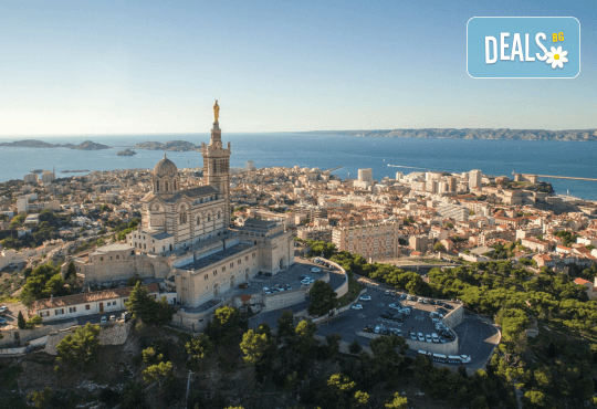 Круиз Канарски острови, Мароко, Барселона, Марсилия и Генуа с Costa Smeralda! 1 нощ. в Лас Палмас и 7 нощ. с богат асортимент от храна за закуска, обяд, следобедна закуска и вечеря и самолетни билети от Оушън Травел - Снимка 5