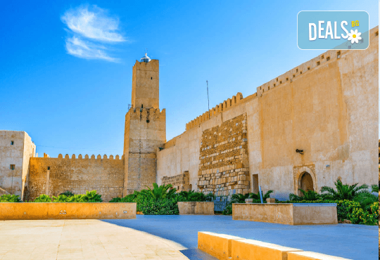 Круиз Канарски острови, Мароко, Барселона, Марсилия и Генуа с Costa Smeralda! 1 нощ. в Лас Палмас и 7 нощ. с богат асортимент от храна за закуска, обяд, следобедна закуска и вечеря и самолетни билети от Оушън Травел - Снимка 7