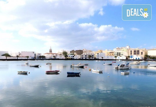 Круиз Канарски острови и Мадейра с круизния кораб Costa Smeralda! 2 нощ. в Лас Палмас; и 8 нощ. на кораба, закуска, обяд, следобедна закуска, вечеря и трасфери от Оушън Травел - Снимка 7
