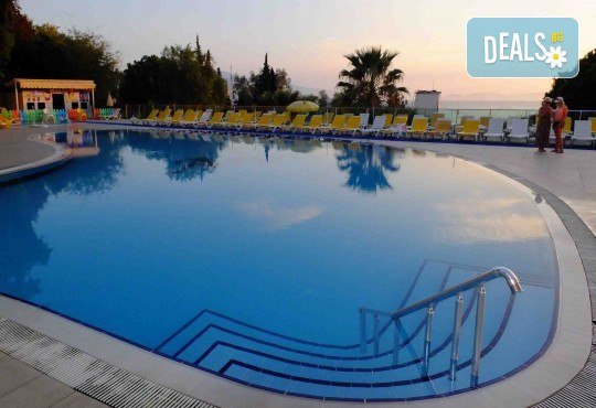 Септемврийски празници в Кушадасъ, Турция: 7 нощувки на база All inclusive в Arora hotel, с транспорт и водач от туроператор Поход - Снимка 2