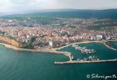 От Варна: Уикенд в Силиври - перлата на мраморно море! 1 нощувка в хотел Рамада 5*, закуска, посещение на Чорлу, на Лозенград и транспорт, от Дениз Травел - Снимка