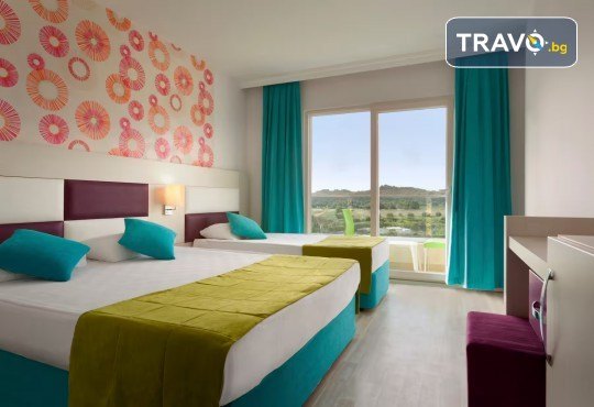 Лято 2026 в Турция! 7 нощувки на база All Inclusive в хотел Ramada Resort By Wyndham Side 4*, басейни, водни пързалки, детски клуб и транспорт от Belprego Travel - Снимка 3