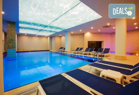Лято 2026 в Турция! 7 нощувки на база All Inclusive в хотел Ramada Resort By Wyndham Side 4*, басейни, водни пързалки, детски клуб и транспорт от Belprego Travel - Снимка 7
