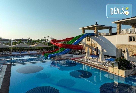 Нова година 2027 в Orange County Resort Hotel Belek5*, Белек, Анталия! 4 нощувки на база All Inclusive, безплатно за 1 дете до 11.99 г. и транспорт от Belprego Travel - Снимка 4