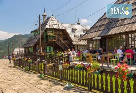 Еднодневна екскурзия до Дървения град на Емил Кустурица, посещение на Пирот и транспорт от Роял Холидейз - Снимка 2