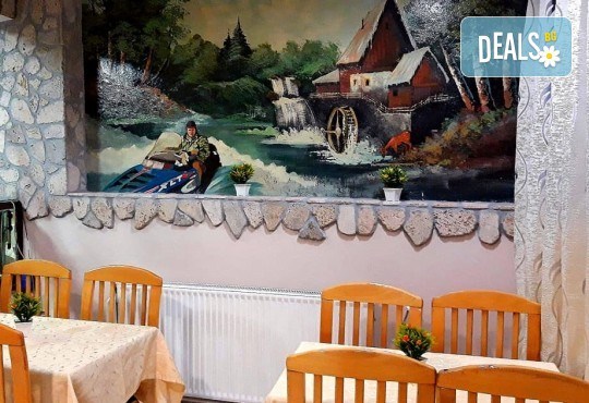 Уикенд в Охрид и Скопие топ цена: 1 нощувка със закуска и транспорт от Поход - Снимка 14