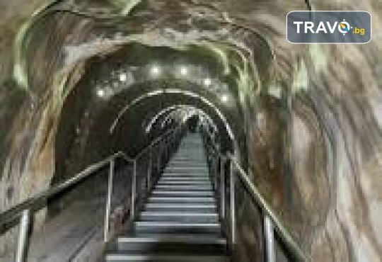 Потопете се в духа на Трансилвания - Сибиу, Биертан, Сигишоара, Солната мина Турда, Алба Юлия, Приказния Глинен замък, замъка Корвин в Хунедоара! 3 нощувки, допълнителни екскурзии и транспорт от Рикотур - Снимка 3