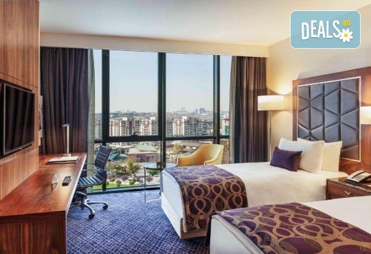 Нова година в Истанбул! 3 нощувки в хотел URANUS ISTANBUL TOPKAPI HOTEL 5*, закуски и посещение на Одрин от Дениз Травел - Снимка 17