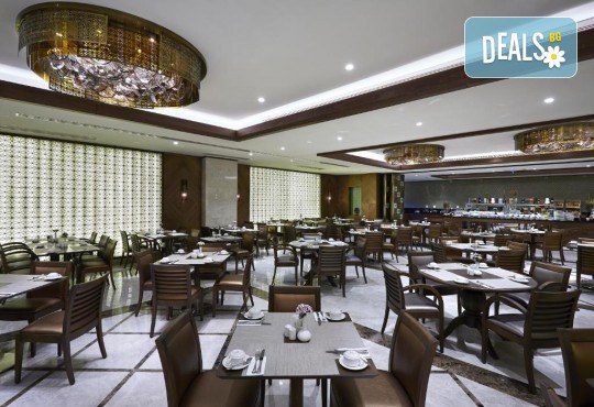 Нова година в Истанбул! 3 нощувки в хотел URANUS ISTANBUL TOPKAPI HOTEL 5*, закуски и посещение на Одрин от Дениз Травел - Снимка 7