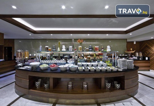 Нова година в Истанбул! 3 нощувки в хотел URANUS ISTANBUL TOPKAPI HOTEL 5*, закуски и посещение на Одрин от Дениз Травел - Снимка 6