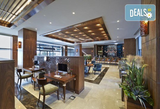 Нова година в Истанбул! 3 нощувки в хотел URANUS ISTANBUL TOPKAPI HOTEL 5*, закуски и посещение на Одрин от Дениз Травел - Снимка 5