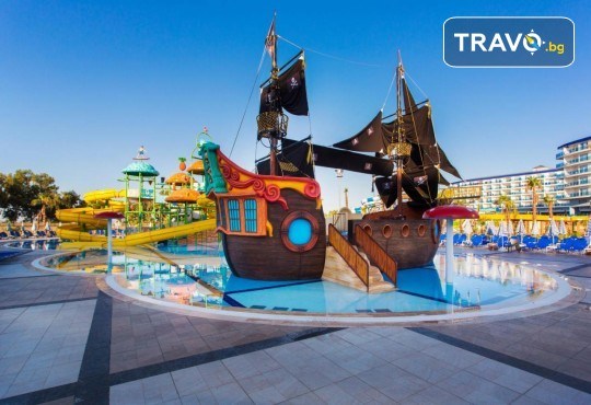 LAST MINUTE: All Inclusive ваканция 2026 в Batihan Beach Resort 5*, Кушадасъ! 7 нощувки, басейни, водни пързалки, безплатно за дете до 12.99 г. и транспорт от Belprego Travel - Снимка 13
