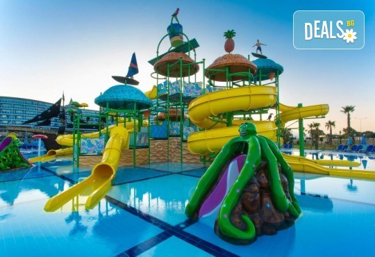 LAST MINUTE: All Inclusive ваканция 2026 в Batihan Beach Resort 5*, Кушадасъ! 7 нощувки, басейни, водни пързалки, безплатно за дете до 12.99 г. и транспорт от Belprego Travel - Снимка 14