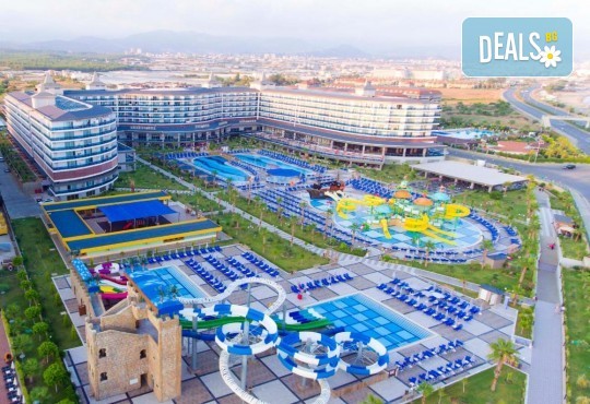 LAST MINUTE: All Inclusive ваканция 2026 в Batihan Beach Resort 5*, Кушадасъ! 7 нощувки, басейни, водни пързалки, безплатно за дете до 12.99 г. и транспорт от Belprego Travel - Снимка 20
