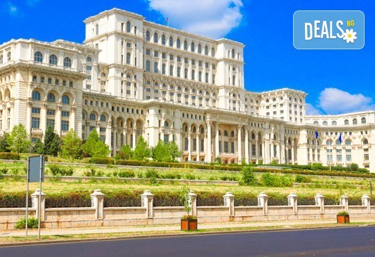 Предколедна екскурзия до Букурещ, Румъния! Панорамна обиколка на Букурещ, водач и транспорт от Дениз Травел - Снимка 8