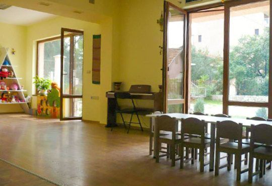 За малчуганите! Занимания по английски език за деца до 3 години - 1/4/8 посещения от целодневна детска градина Растеж! - Снимка 7