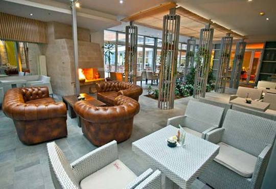 ​Нова Година 2016 в Босна и Херцеговина! 3 нощувки със закуски в Hollywood hotel 4*, Сараево, транспорт и много бонуси! - Снимка 10