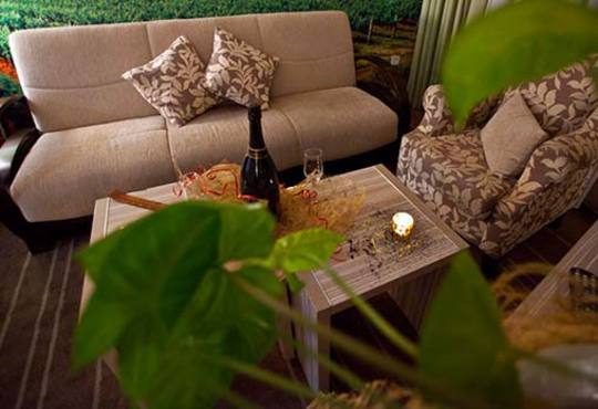 ​Нова Година 2016 в Босна и Херцеговина! 3 нощувки със закуски в Hollywood hotel 4*, Сараево, транспорт и много бонуси! - Снимка 4