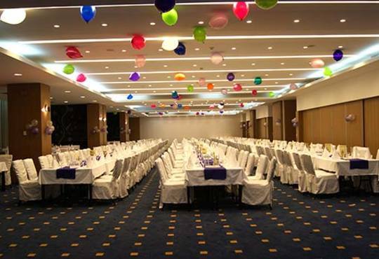 ​Нова Година 2016 в Босна и Херцеговина! 3 нощувки със закуски в Hollywood hotel 4*, Сараево, транспорт и много бонуси! - Снимка 7