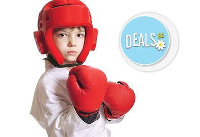 Събудете тялото си за нови приключения! 5 тренировки по бокс за мъже, жени и деца от спортен клуб Overfight!