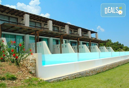 Нова година в Ionian Blue Bungalows & Spa Resort 5*, о. Лефкада, Гърция! 3 нощувки със закуски и вечери, транспорт! - Снимка 14