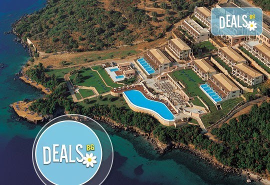 Нова година в Ionian Blue Bungalows & Spa Resort 5*, о. Лефкада, Гърция! 3 нощувки със закуски и вечери, транспорт! - Снимка 1