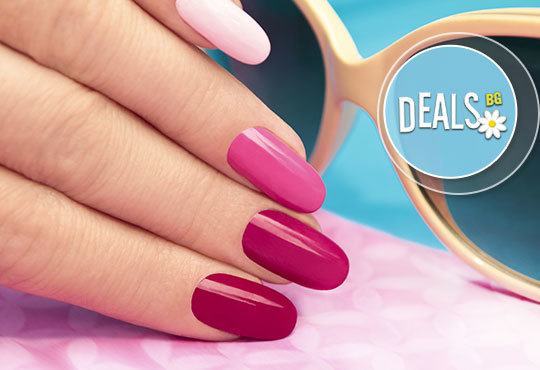 Маникюр с гел лак SNB или термо гел лак по избор и бонус: включено сваляне на стария гел в студио за красота Дани, Варна - Снимка 1