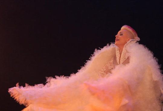 Гледайте Поли Генова във вълшебния мюзикъл ​Грозното пате в Независим театър, на 10.10. от 11.00ч! - Снимка 2