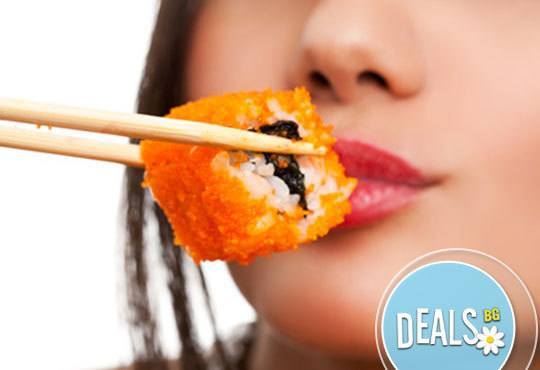 3.2 кг. суши!! Вземете Uemashita суши сет от 140 хапки и спечелете безплатна суши вечеря за двама от Касаи Суши! - Снимка 1