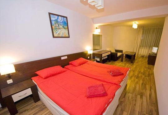 Есенна почивка в комплекс Пири 3*, с. Баня! 1/2 или повече нощувки и закуски, ползване на СПА, безплатно за дете до 4г. - Снимка 4