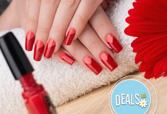 Най-доброто за Вашия маникюр! Поддръжка на ноктопластика с гел или гел върху естествени нокти в студио за красота Noir - Снимка 2