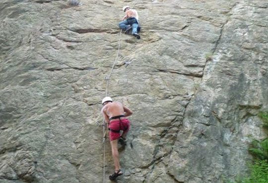 Екстремен ден в района на гр. Клисура през октомври: бънджи скок, Via Ferrata, алпийски тролей и каньонинг от Ax! Sports - Снимка 4