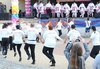Танцувайте български хора, ръченици! ОСЕМ урока във Фолклорен клуб BODY FOLK в школата в жк Люлин - thumb 4