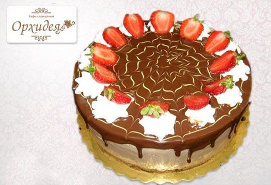 Шоколадова торта Шоко Парадайз с розов или с белгийски тъмен шоколад и ягоди от Сладкарница Орхидея - Снимка 2