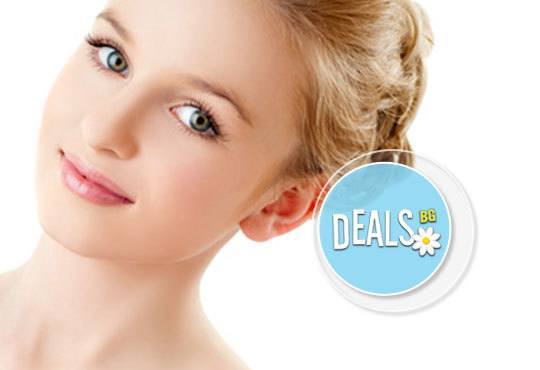 За чиста и сияйна кожа! Микрадермабразио и хиалуронова терапия в студио за красота La Coupe! - Снимка 3