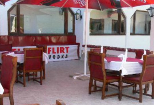 До края на ноември в Брацигово! 1 нощувка със закуска, обяд и вечеря в СПА хотел Виктория, ползване на басейн - Снимка 9