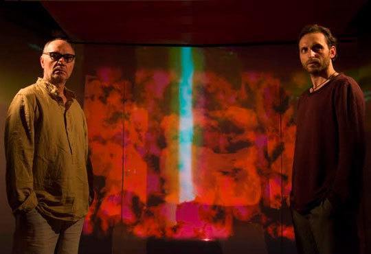 Last minute! Гледайте Георги Кадурин в постановката Червено на 16.10, петък, от 19:30ч в Театър 199 ! - Снимка 9