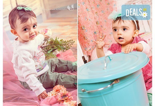 Детска, бебешка или семейна фотосесия в студио с 12 обработени кадъра от Приказните снимки! - Снимка 16