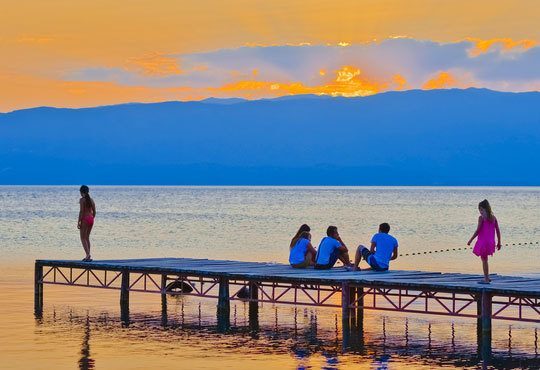 Нова година в Охрид, Македония! 3 нощувки с 3 закуски, 1 обикновена и 2 празнични вечери, транспорт, разходка из Скопие! - Снимка 4