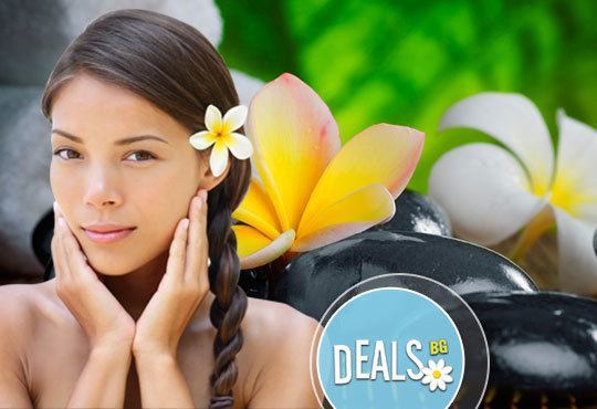 Заредете сетивата си! 60мин. Балийски масаж на цяло тяло и рефлексотерапия на стъпала в Център за масажи Шоколад - Снимка 1